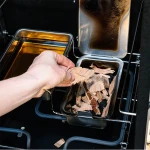 Features of the 30 inch Analog Electric Smoker - 2 Rack - Image 5