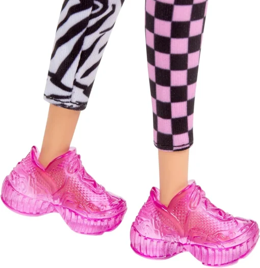 Barbie Fashionistas Doll #158 Long Blonde Pigtails 2020 Mattel GRB50 - Image 6