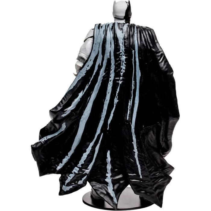 McFarlane Toys, 7-Inch DC Direct Black Adam Gold Label Batman Action (Line Art Variant) Figure with 22 Moving Parts, Collectible DC Black Adam Comic Figure with Unique Comic Book – Ages 12+ - Image 7