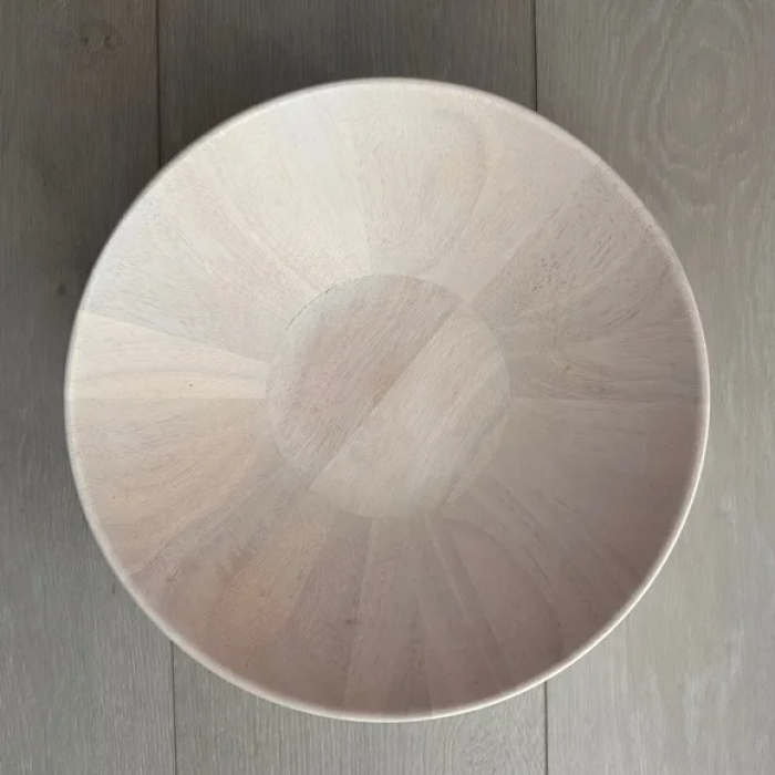 White Washed Rubberwood Serving Bowl. Deep rounded modern, fresh natural look. This versatile bowl is ideal for serving fruits, salads and other dishes. - Image 3