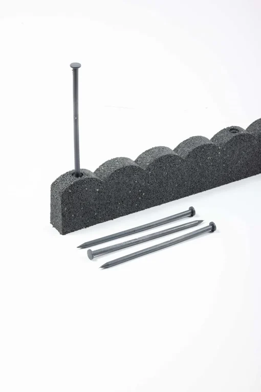 Flexi Curve Scalloped Garden Edging Rubber Landscape Scallop Lawn Border Edging Section 120cm (4ft), Grey, Pack of 1 - Image 3