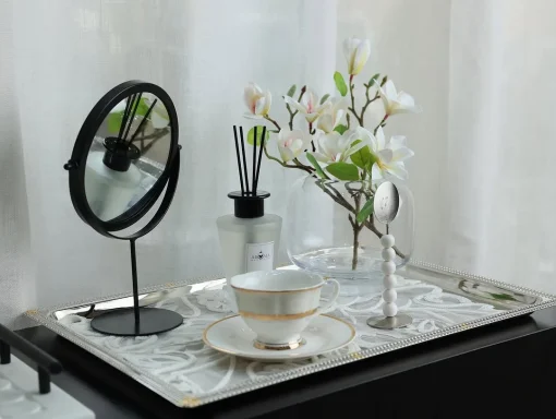 2-piece gold porcelain tea cup set - Image 9